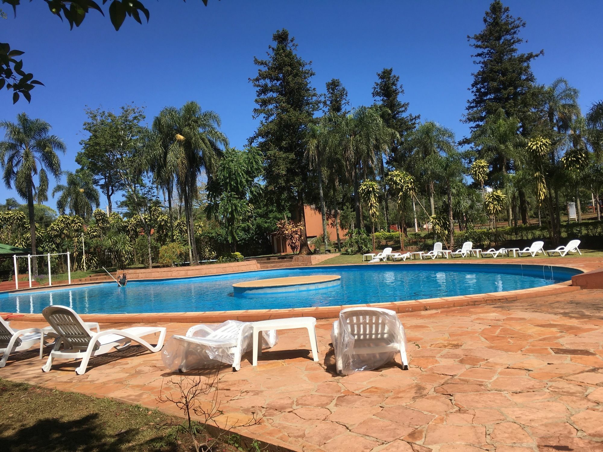Tangoinn Club Iguazu Party Luxury Hostel Puerto Iguazú Buitenkant foto